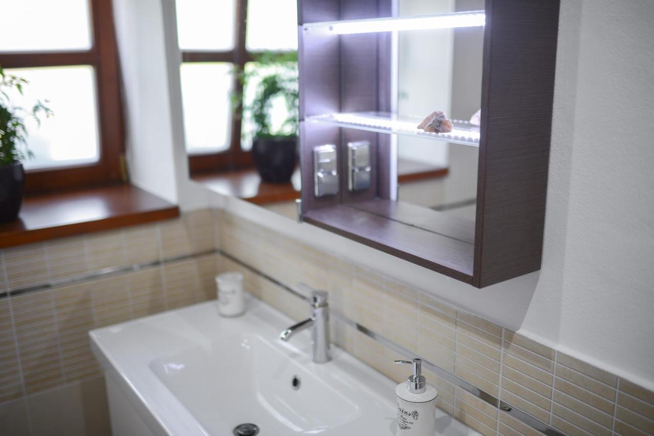 Somos Apartman Gyor Ngoại thất bức ảnh